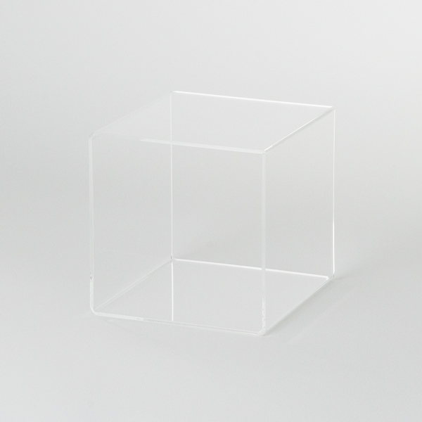 アクリル4面ボックス 透明  140角　店舗用品　演出・ディスプレイ什器　ステージ・ひな壇・アクリルディスプレイ 2枚目
