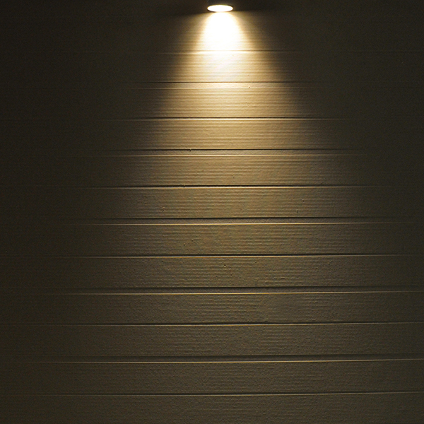 LEDスポットライト(75W相当)電色ブラック 2枚目